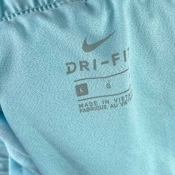 Nike Tempo Core 3” Running Shorts Light Blue Womens Large Athletic Activewear - Picture 11 of 11